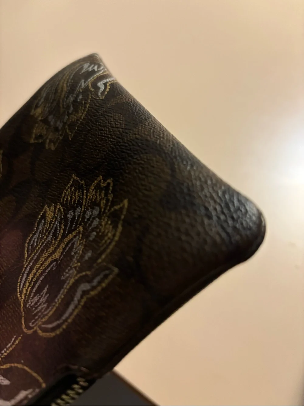 Coach Corner Zip Wristlet in Signature Canvas with Tulip Print RARE ECU